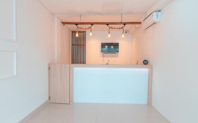 Super OYO 1948 Apartement Sentul Tower