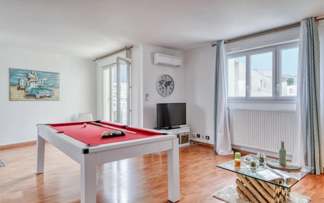 Chic Apart With Parking (Paris - La Defense)