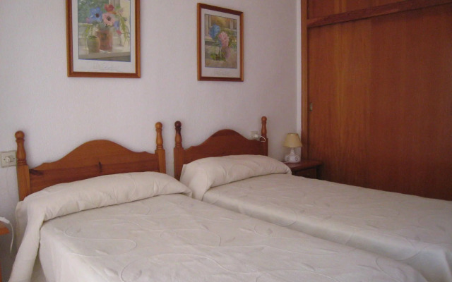 Apartamentos Turísticos Hawaii 4-5