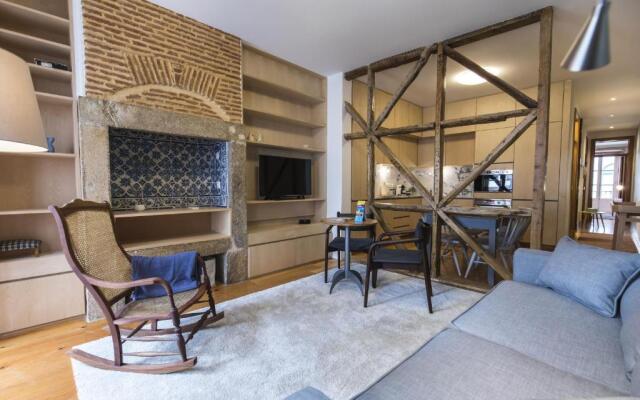 Rustic Flat at Lisbon's Heart