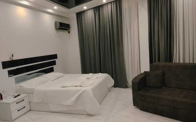 Golden Fish Hotel