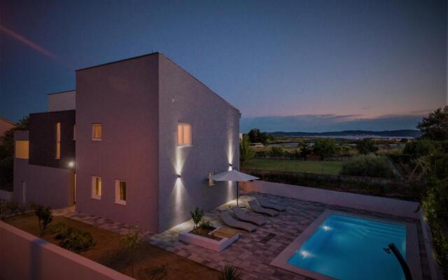 Black&Beauty Apartments