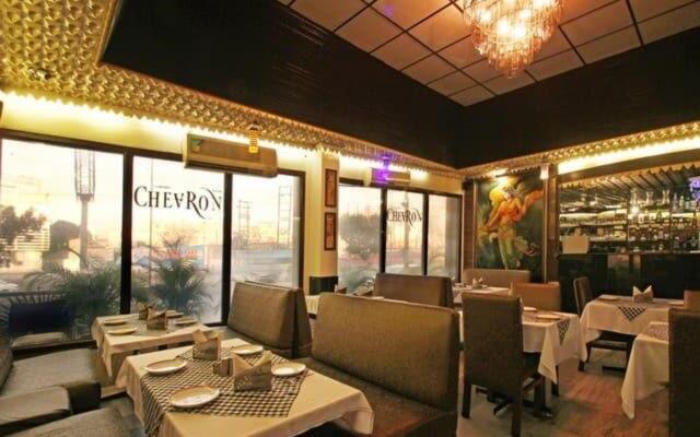 Hotel Chevron International