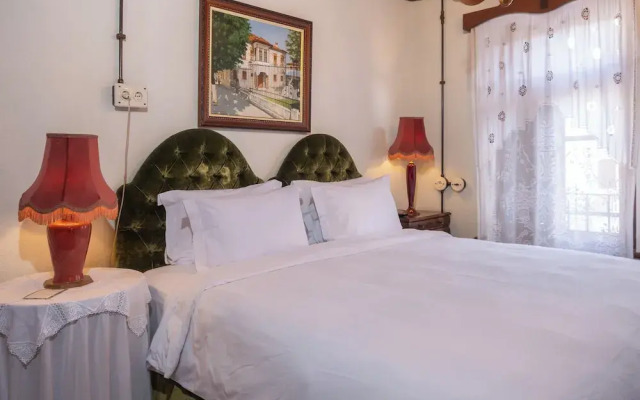Vila Ebel Hotel Pool & Spa