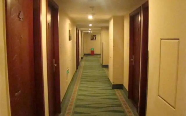 GreenTree Inn Shanghai Hongqiao Airport Hotel
