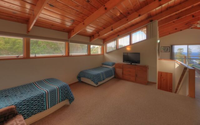 Ball Bay House - Norfolk Island Holiday Homes