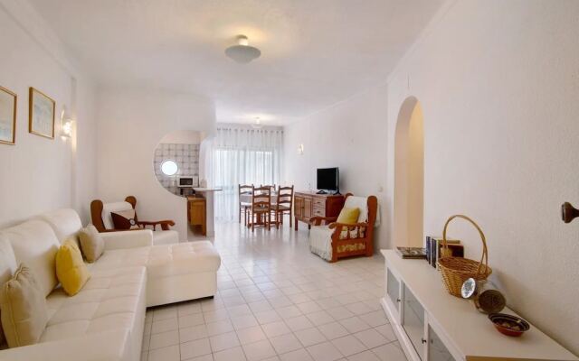 1 Bedroom Apartment Alfredo, Praceta Vitorino Nemésio, Albufeira