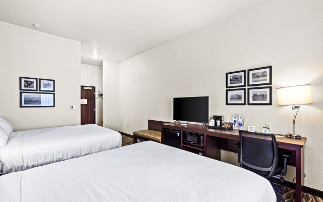 Cobblestone Hotel & Suites - Superior Duluth
