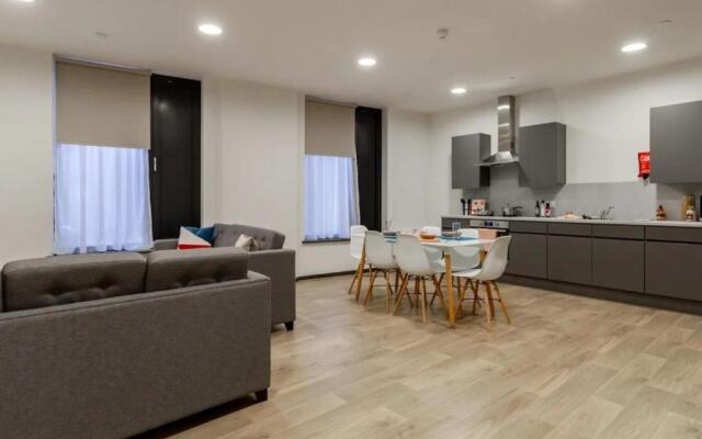 1 Night Free Private Rooms in LEICESTER - SK
