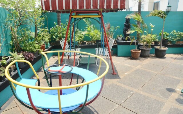 Spacious and Good 3BR Pangeran Jayakarta Apartment