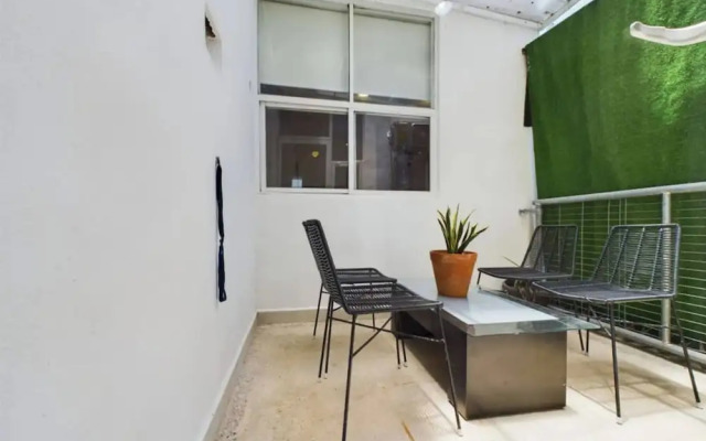 Stylish 2BR Retreat With Private Patio