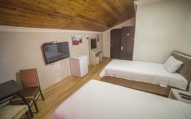 Hirmas Hotel
