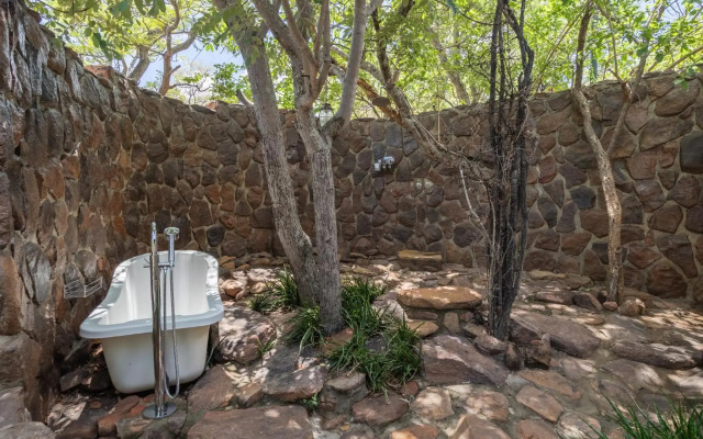 Camp Ndlovu