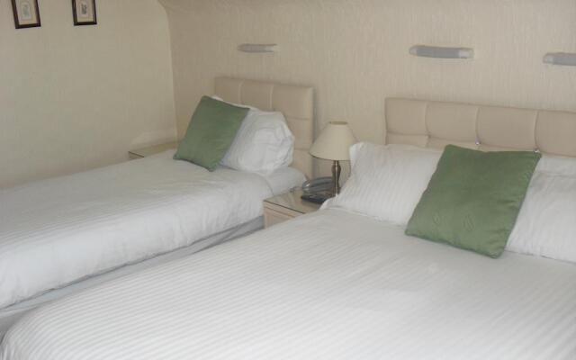 Pine Lodge Hotel & Restaurant Mansfield