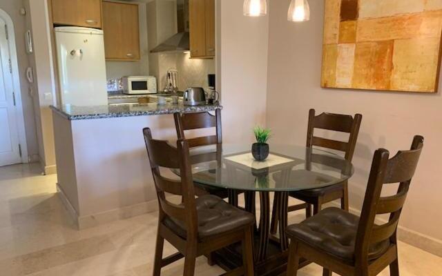 Golf & Beach .Apto 2 Bedroom Santa Maria Golf Marbella