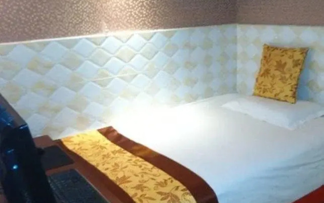 Yichang Longfeng Inn