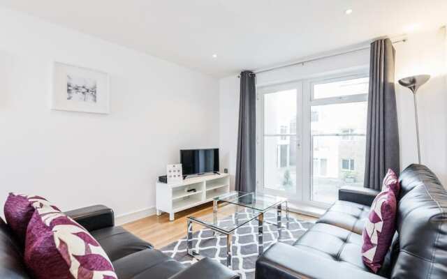 Roomspace Serviced Apartments - Abbot's Yard
