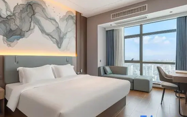 Manyue Art Hotel (Yichun Municipal Government Railway Station)