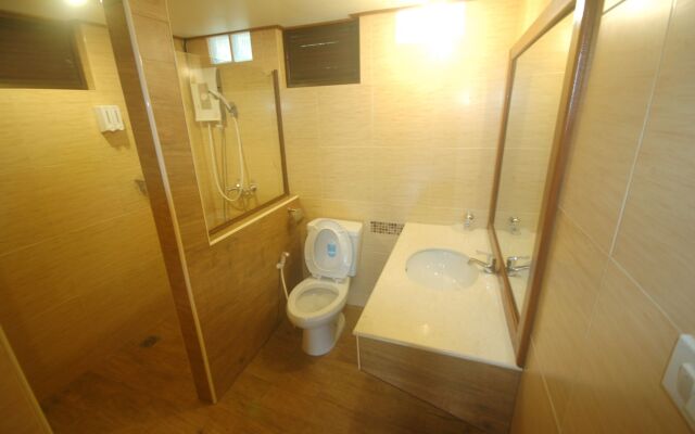 Nicslongstay Hotel