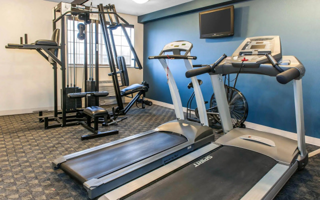 Comfort Inn & Suites Napoleon