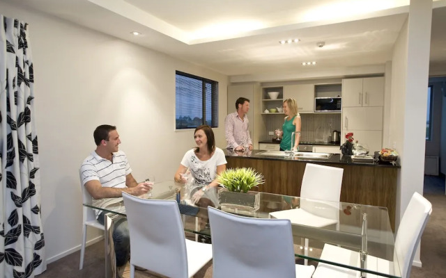 Focus Motel And Executive Suites