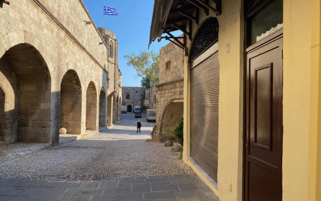 Rhodes Old Town Harmony Suite