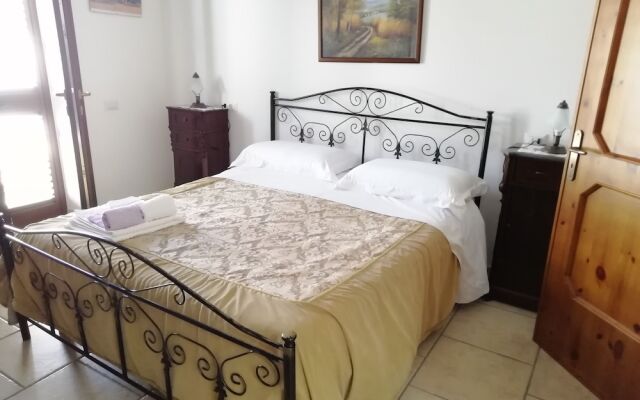 Xenios Torre Suda B&B