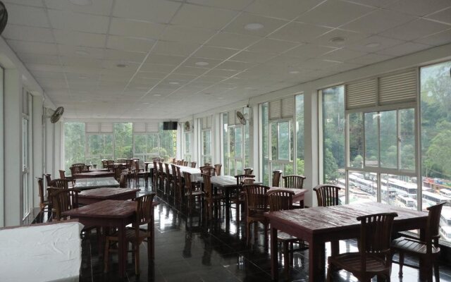 Punsisi Rest Hotel