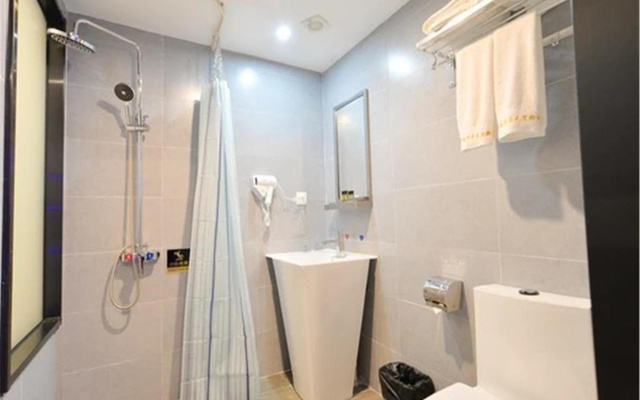 Zhuhai Dreamers Capsule Hotel