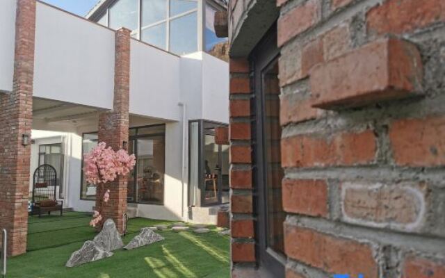 YeeMoo Guesthouse