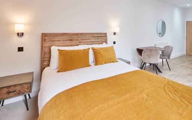 Host Stay Studio Pod 2