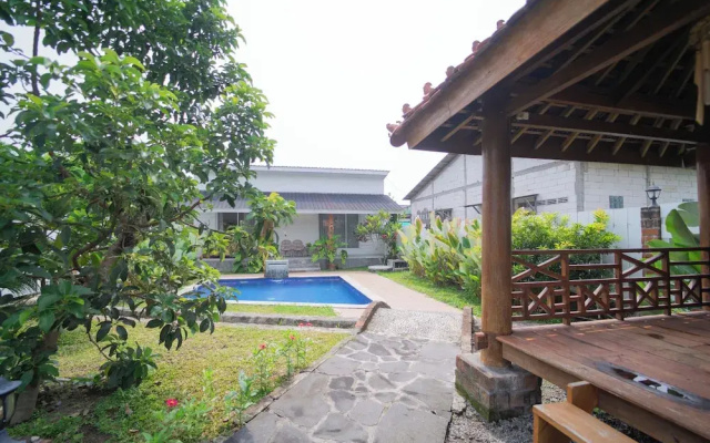 Villa Sawah Prambanan