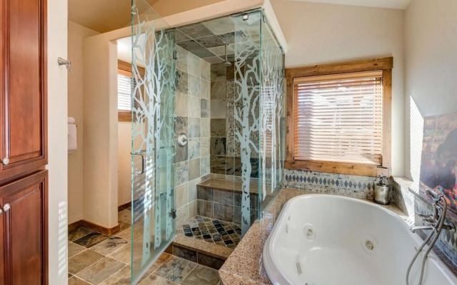 Bear Trail Luxury 5 Bedroom Townhouse