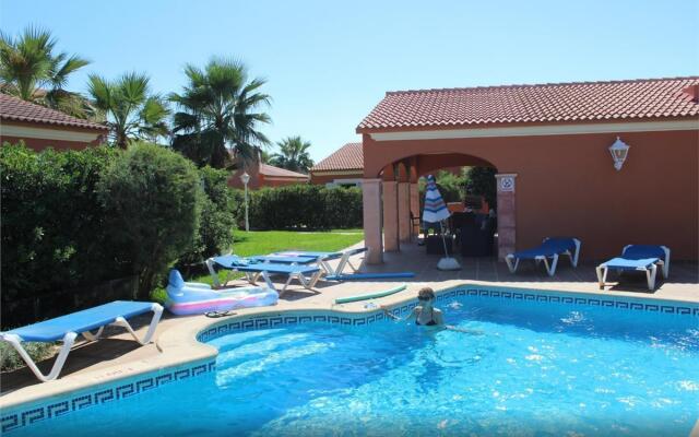 Calan Bosch Villas