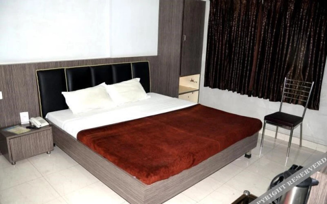 STARiHOTELS Station Chowk Raipur