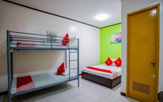 OYO 814 Laurien's Budget Hotel