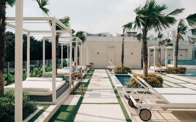 Art Deco Luxury Hotel & Residence