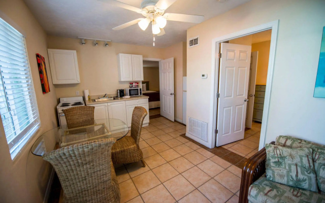 Siesta Key Beachside Villas