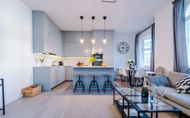 F4 113 Great Hampton Street