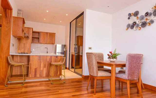 Broadwalk Residency