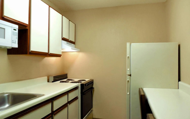 Extended Stay America Select Suites Dallas Farmers Branch