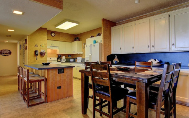 Channelview 214