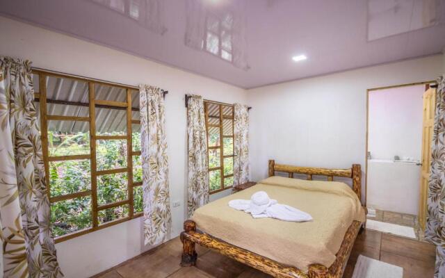 Playa Ganadito Ecolodge