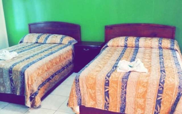 Hotel La Quinta Roatan