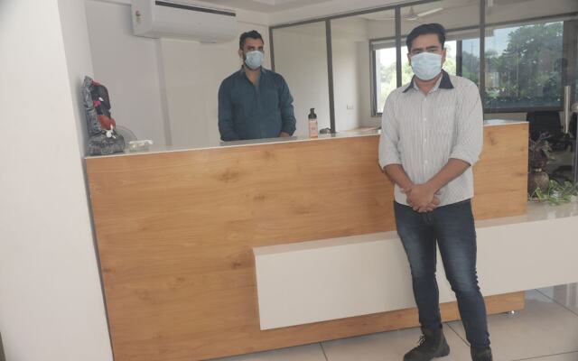 Heaven7 Hotel & Resort