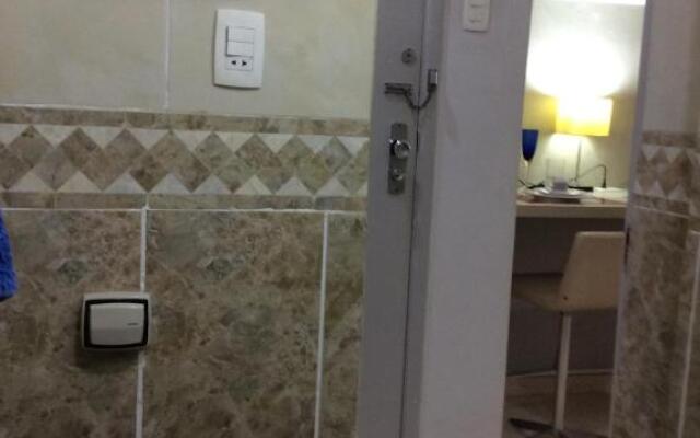 Charmoso Apartamento Leme/copacabana