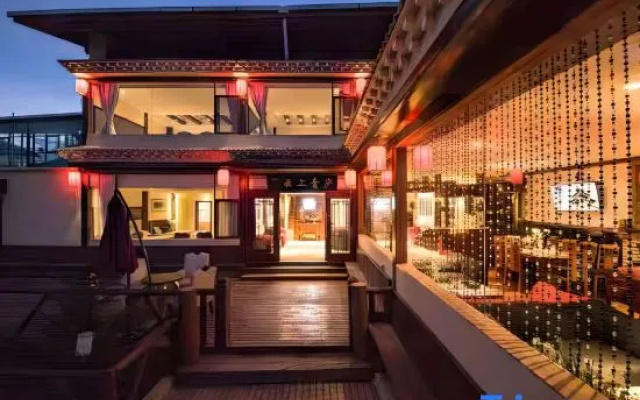 Wuxuan · Yunshang Qinglu (Shangri-La Napa Sea)