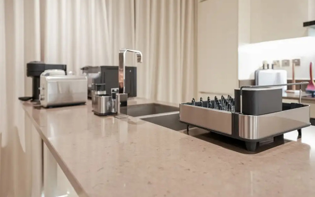 Luxe Living - Spacious 2BR - Marina Gate