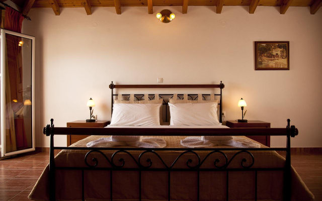 Filoxenia Hotel