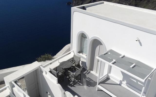 Yposkafo Suites - Studio - Santorini